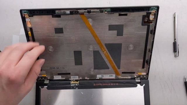 X280 Screen Replacement смотреть онлайн