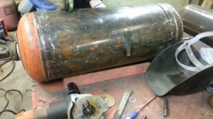 Мангал коптильня барбекю из газовых баллонов своими руками ЧАСТЬ 2!!!!
