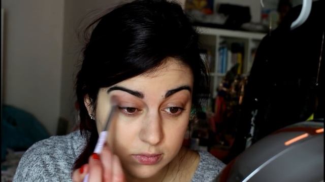 Makeup rosso borgogna con Nabla | Aria Loves смотреть онлайн