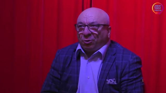 Театр за Волгой. Онлайн трансляция "Однокурсники" смотреть онлайн