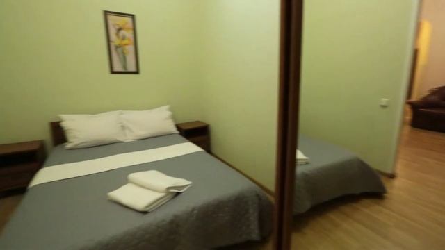 Квартира посуточно Киев: Видеообзор квартиры Центр Крещатик ✔️ Безопасная аренда смотреть онлайн