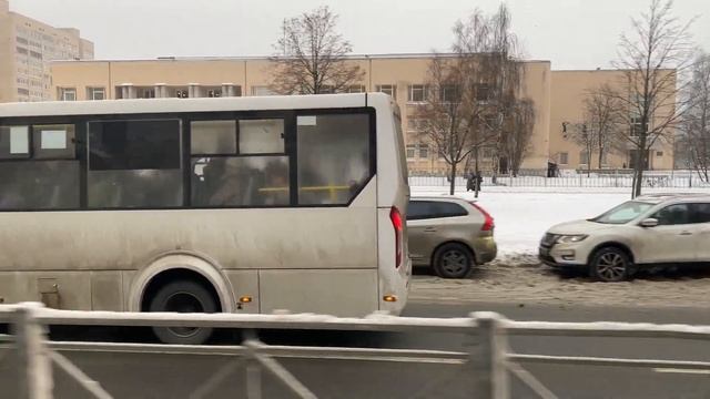 Walking in St Petersburg / Russia / Public transport / Russian winter смотреть онлайн