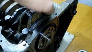 Как уложить коленвал в блок, Ланос 1.5 ??