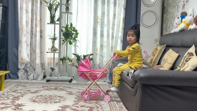 В Корее праздник день детей. Распаковка подарков.Домашний влог(уборка,варка…)Vicki Nice Korea смотреть онлайн