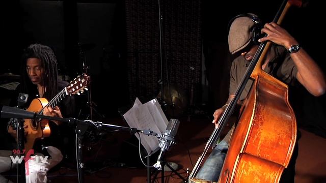Cassandra Wilson - "Red Guitar" (Live at WFUV) смотреть онлайн
