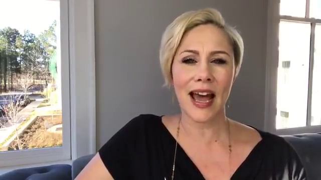 S2 E28: How to have ease with anyone. Even when they’re judging you. смотреть онлайн