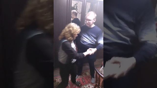 ТАНЕЦ ЛАМБАДА?!? В ГОСТЯХ У НАТАШИ. 28.03.2019 г. смотреть онлайн