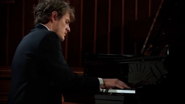 Evgeny Golubev | "Waltz of dreams" (from "Piano Reverberations", Op. 79) | Belyavsky смотреть онлайн