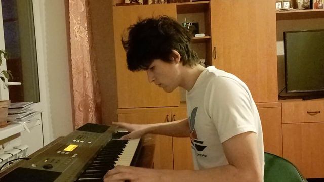 " Рэквиэм по мечте" на пианино, исполняет Вован смотреть онлайн