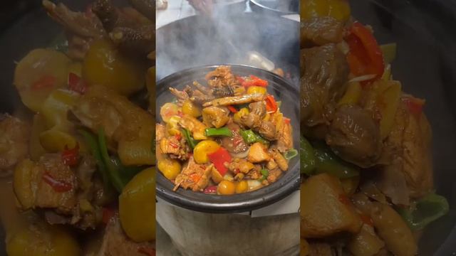 非常解饞的酸菜肥腸，酸辣開胃做法簡單，過年待客的招牌菜！【劉媽媽】 смотреть онлайн
