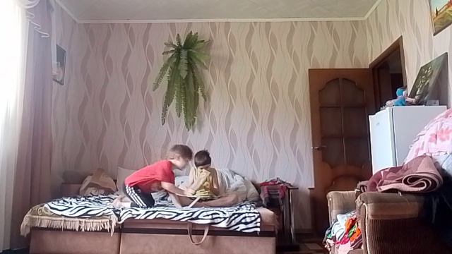 24 часа на диване 1 часть