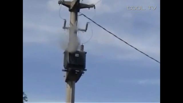 СМОТРЕТЬ ВСЕМ!!! КАК ГОРЯТ ЭЛЕКТРО ТРАНСФОРМАТОРЫ... смотреть онлайн