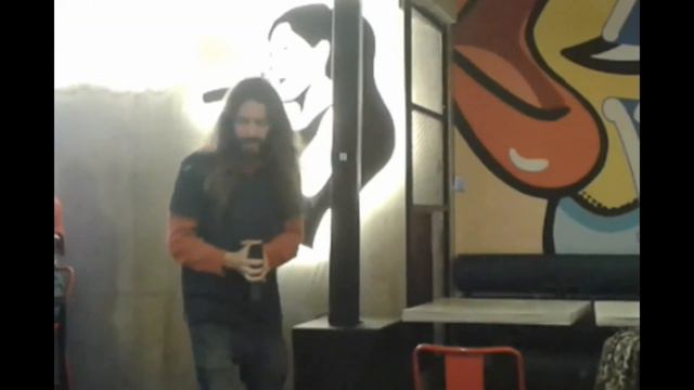 Длинноволосый 42-летний тенор мужчина-Осколок льда! смотреть онлайн