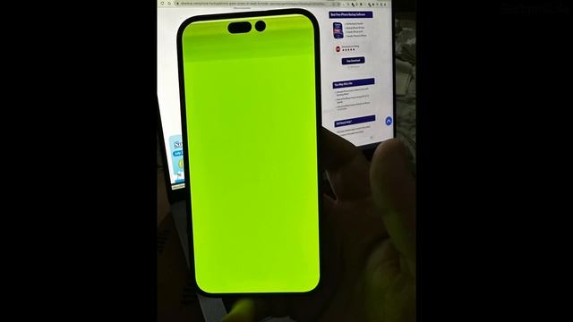 iPhone Green Display Issue ! Reason & Solution For it? iPhone 13, 14, 13 Pro, 14 Pro (HINDI) смотреть онлайн