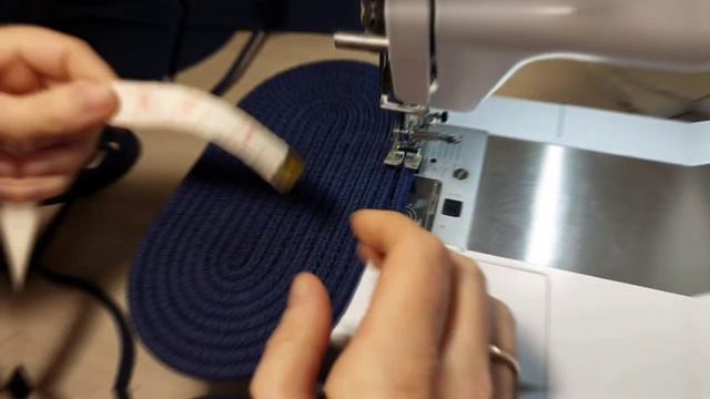 Круглая сумка из хлопкового шнура своими руками/ сумочка таблетка