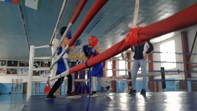 Денил гро бьет петеклассника смотреть онлайн