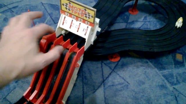 Мототрек- советская настольная электромеханическая игра. смотреть онлайн