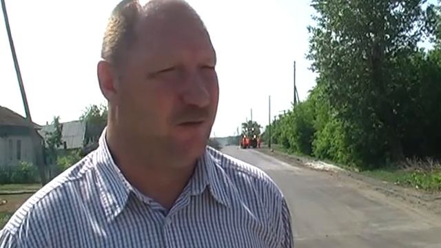 В Арсях асфальтируют дорогу смотреть онлайн