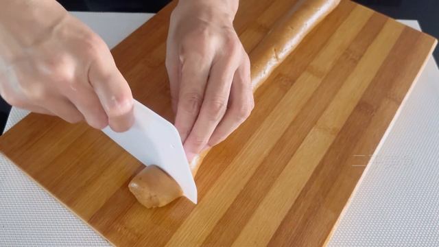 只需4种简单食材｜酥脆美味，超级好吃｜花生酱饼干｜烤饼干 смотреть онлайн