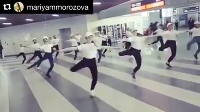 Танец коллектива «Счастливое детство» смотреть онлайн