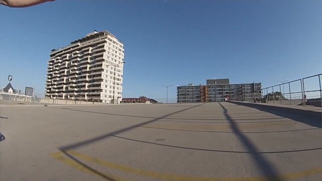 IO Hawk vs. Phunkeeduck vs. Self Balancing Board смотреть онлайн