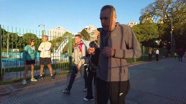 Парке Чакабуко — один из районов Буэнос Айреса смотреть онлайн