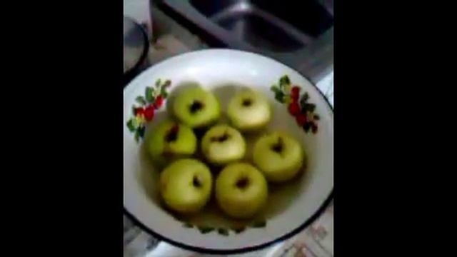 Яблоки сорта "Феникс Алтайский" смотреть онлайн