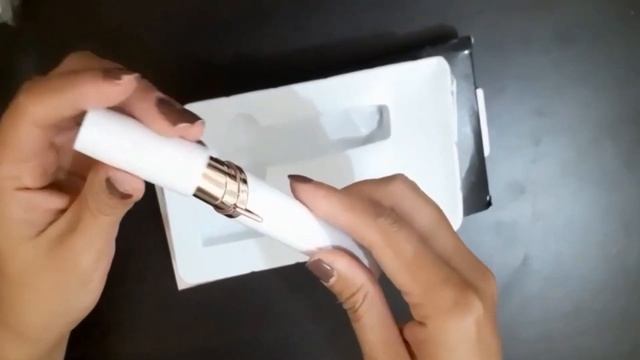 Electric eyebrow trimmer (Painless eyebrow trimmer) смотреть онлайн