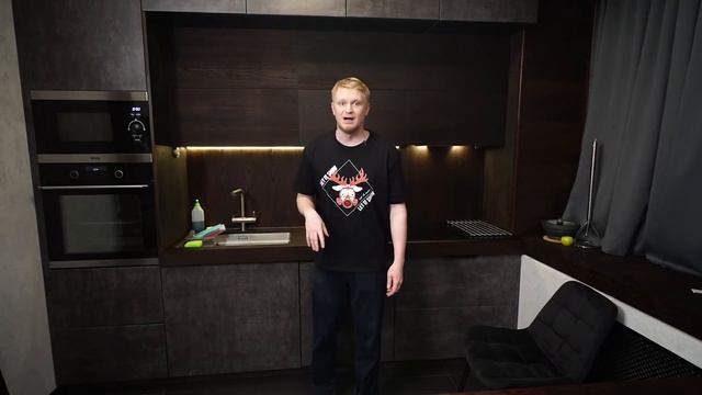 ОБЗОР моей новой СТУДИИ! Как потратить 2 ляма и ничего не понять.... смотреть онлайн