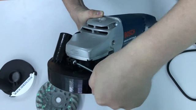 Кожух пылеотводящий (подходит к УШМ BOSCH 230mm) AVA 180B-1 смотреть онлайн