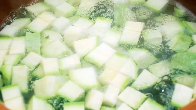 СУП ИЗ КАБАЧКОВ - ДИЕТИЧЕСКИЙ РЕЦЕПТ / Вкусные и простые рецепты с фото смотреть онлайн