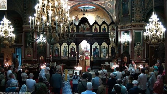 Божественная Литургия в 9ч30 смотреть онлайн