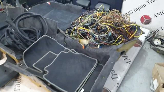 Салон В сборе Mercedes-Benz W210 E50 AMG смотреть онлайн