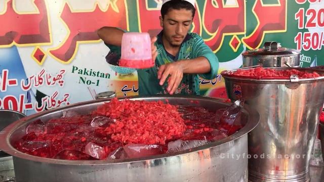 SUMMER WATERMELON JUICE RECIPE | Watermelon Experiment and Hack Juice | Fresh Fruit Juice Making смотреть онлайн