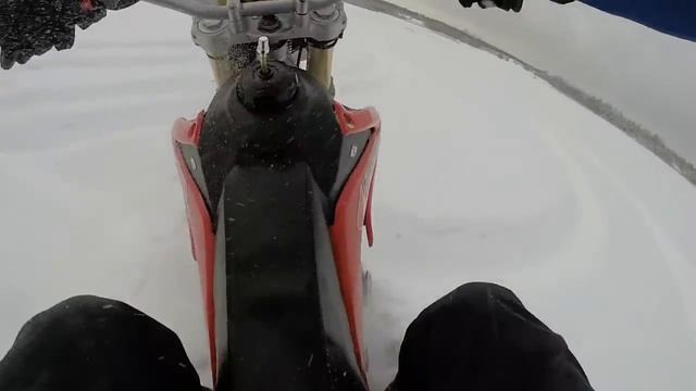 Motoland VS Yamaha смотреть онлайн