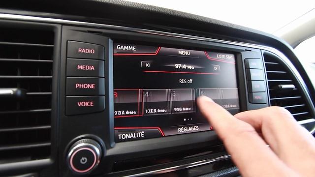 Renault St Denis Seat Leon смотреть онлайн