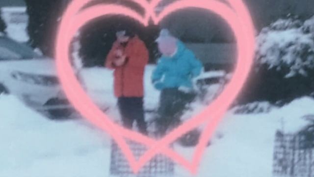 ха-ха?? как и где можно скачать бесплатно скачать фотографии и картинки с изображением горящей Моск смотреть онлайн