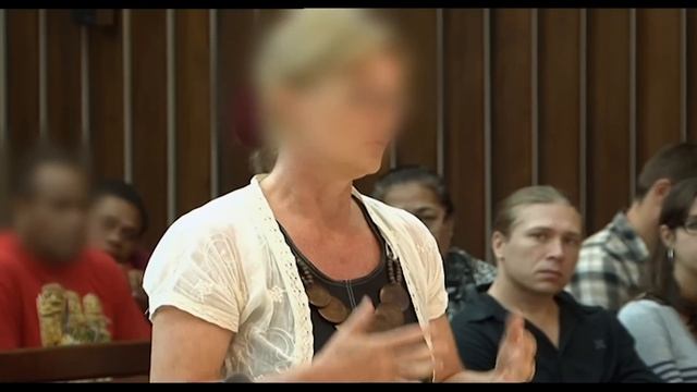Il menace sa femme et ses enfants en plein centre ville : En direct du Tribunal - Nouméa 1 смотреть онлайн