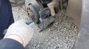 Хитрые задние суппорта на Джетте