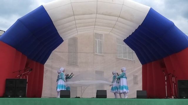Коллектив татарской культуры «Чулпан» Танец «Небеса» смотреть онлайн