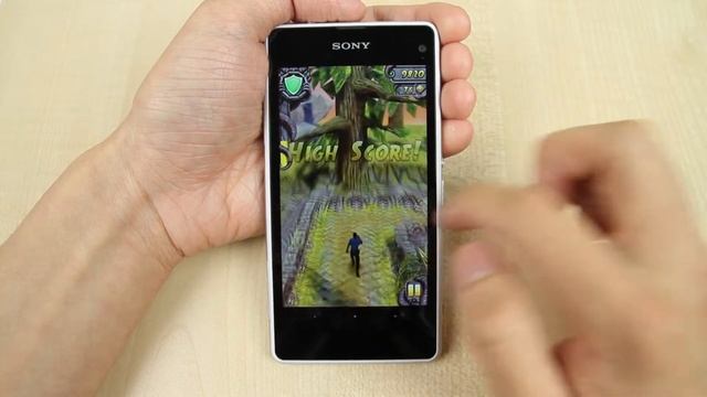 Sony Xperia Z1 Compact - Temple Run 2 game play video смотреть онлайн