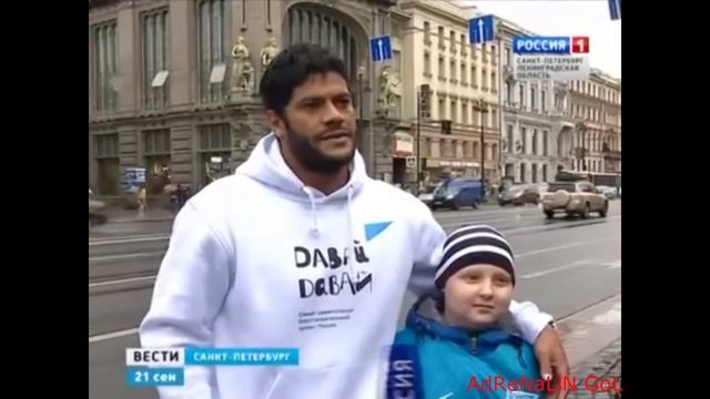 Халк танцевал на Невском,Hulk dancing:Халк хороший игроки и хороший человек смотреть онлайн