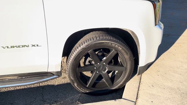 ✅  Nexen Roadian GTX 235:65R17 104H ?