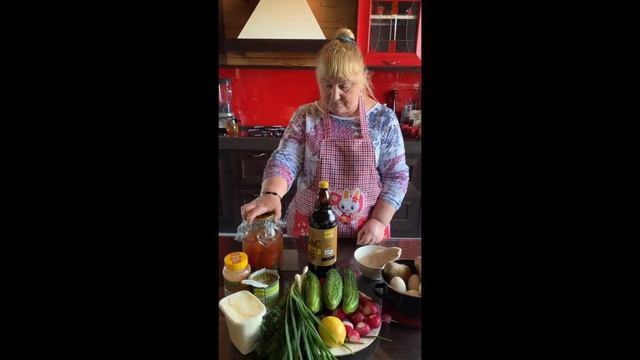 Окрошка домашняя на хлебном квасе с индейкой ( как готовить) смотреть онлайн