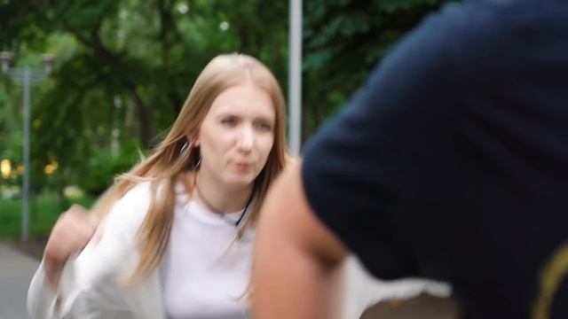 КОРОЧЕ ГОВОРЯ, ОБМЕН ТЕЛАМИ / СЕРИАЛ (1 СЕРИЯ) смотреть онлайн