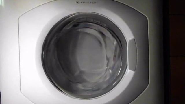 ARISTON  AVL 66 P     COTTONS   SUPER-WASH