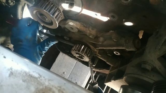 Авео 1.5 Т250 замена ремня ГРМ. смотреть онлайн