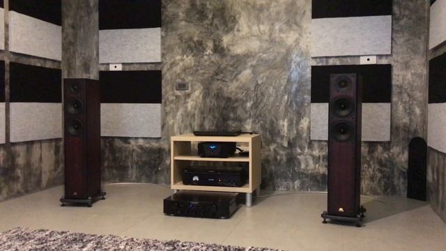 Wyred4Sound DAC2 - Marantz PM6005 - Castle Knight 4 Sound Test By Integration Audio