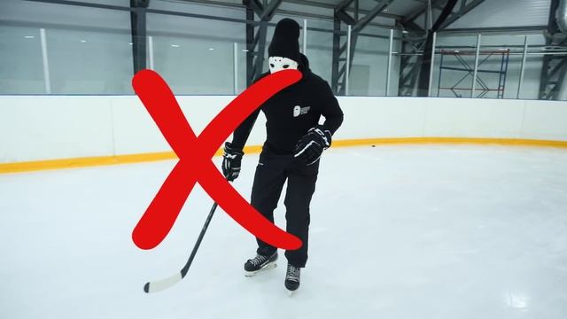 Как тормозить на коньках? / Все способы торможения на льду. смотреть онлайн