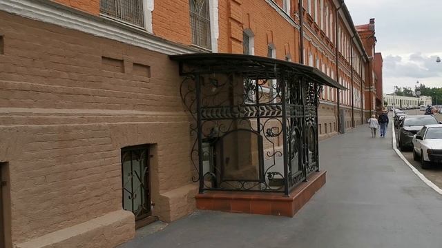 Пешеходная магистраль-галерея и автостоянки. Как изменится улица Октябрьская смотреть онлайн
